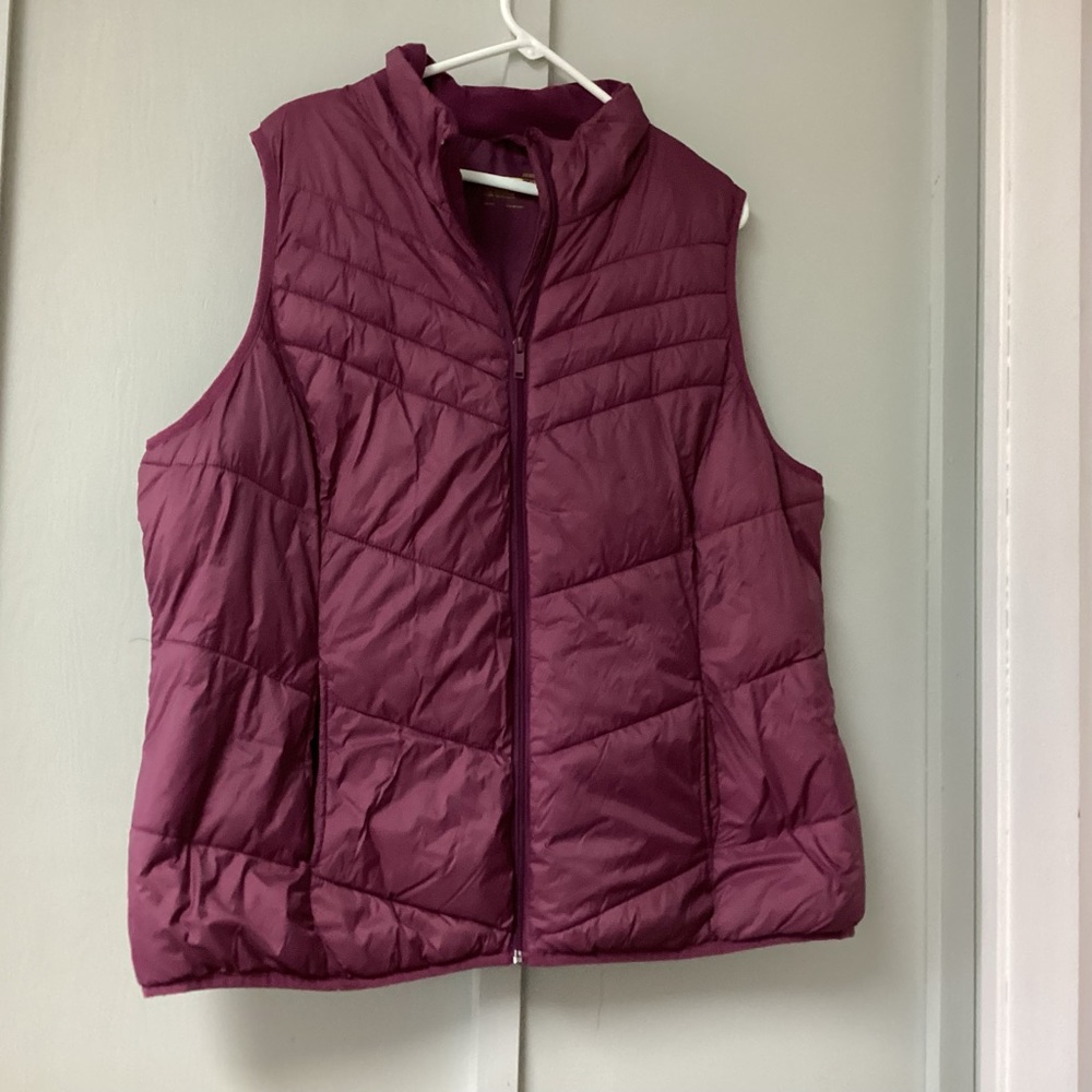Xersion Packable Puffer Vest Plum Purple Size XXL Women Full Zip Pockets